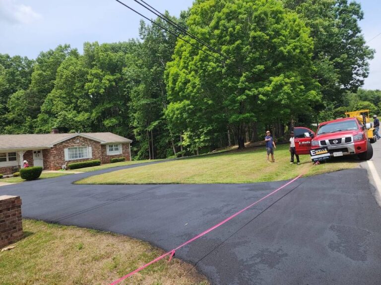 Sealcoating In Danville Virginia – The Pros And Cons