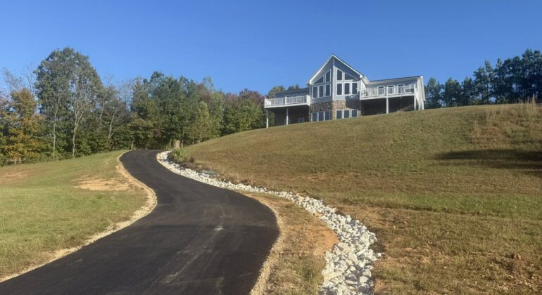 Why Summer Is The Perfect Time for Sealcoating in Henderson NC